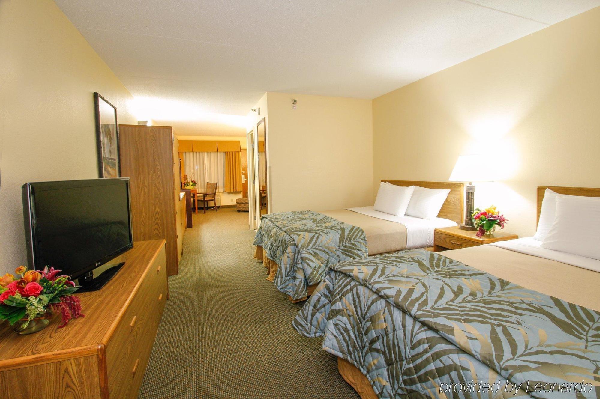 Edgewater Waterpark Hotel ดุลูท ภายนอก รูปภาพ