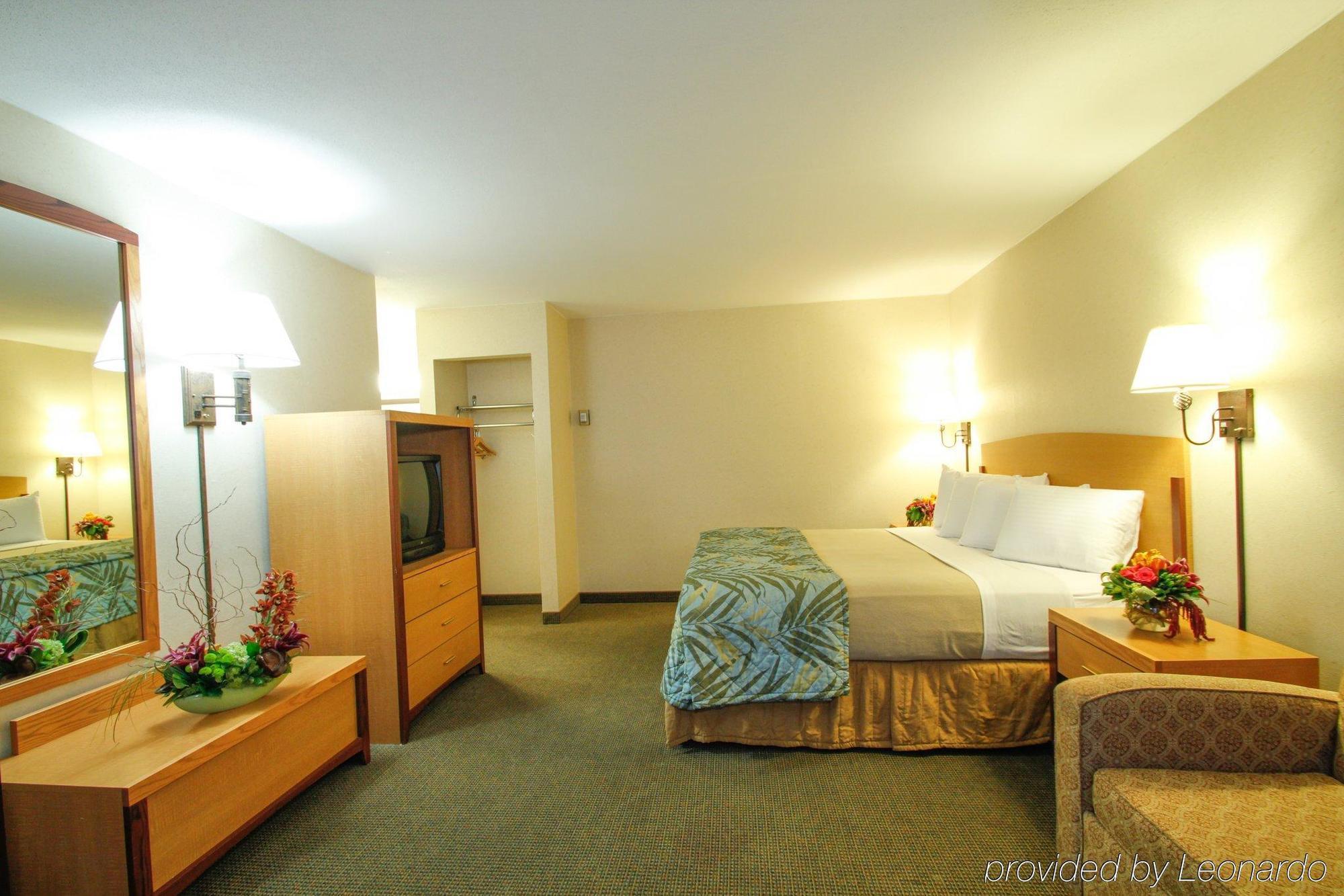 Edgewater Waterpark Hotel ดุลูท ภายนอก รูปภาพ