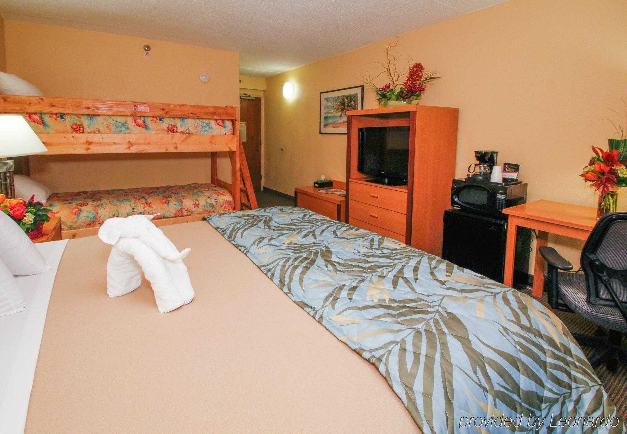 Edgewater Waterpark Hotel ดุลูท ภายนอก รูปภาพ