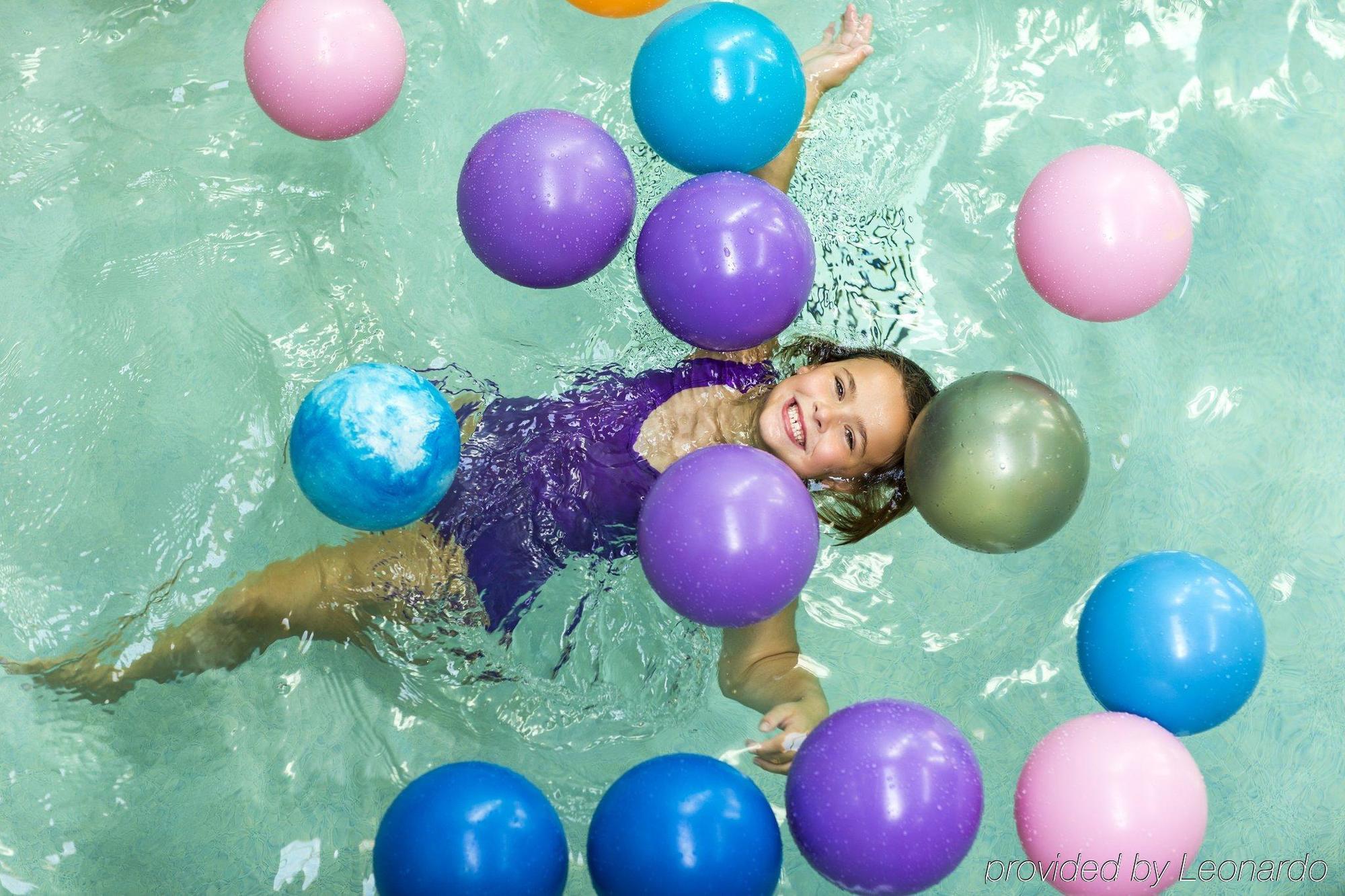 Edgewater Waterpark Hotel ดุลูท ภายนอก รูปภาพ