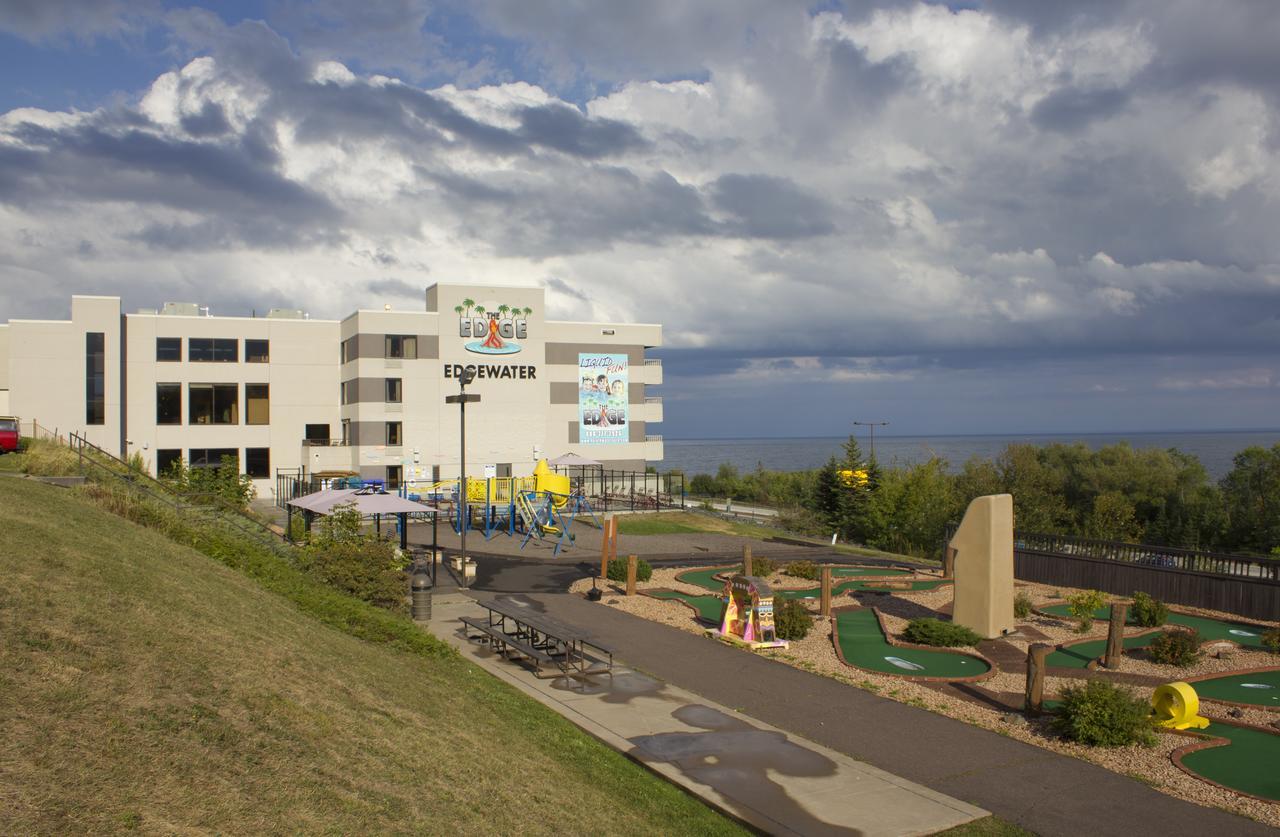 Edgewater Waterpark Hotel ดุลูท ภายนอก รูปภาพ