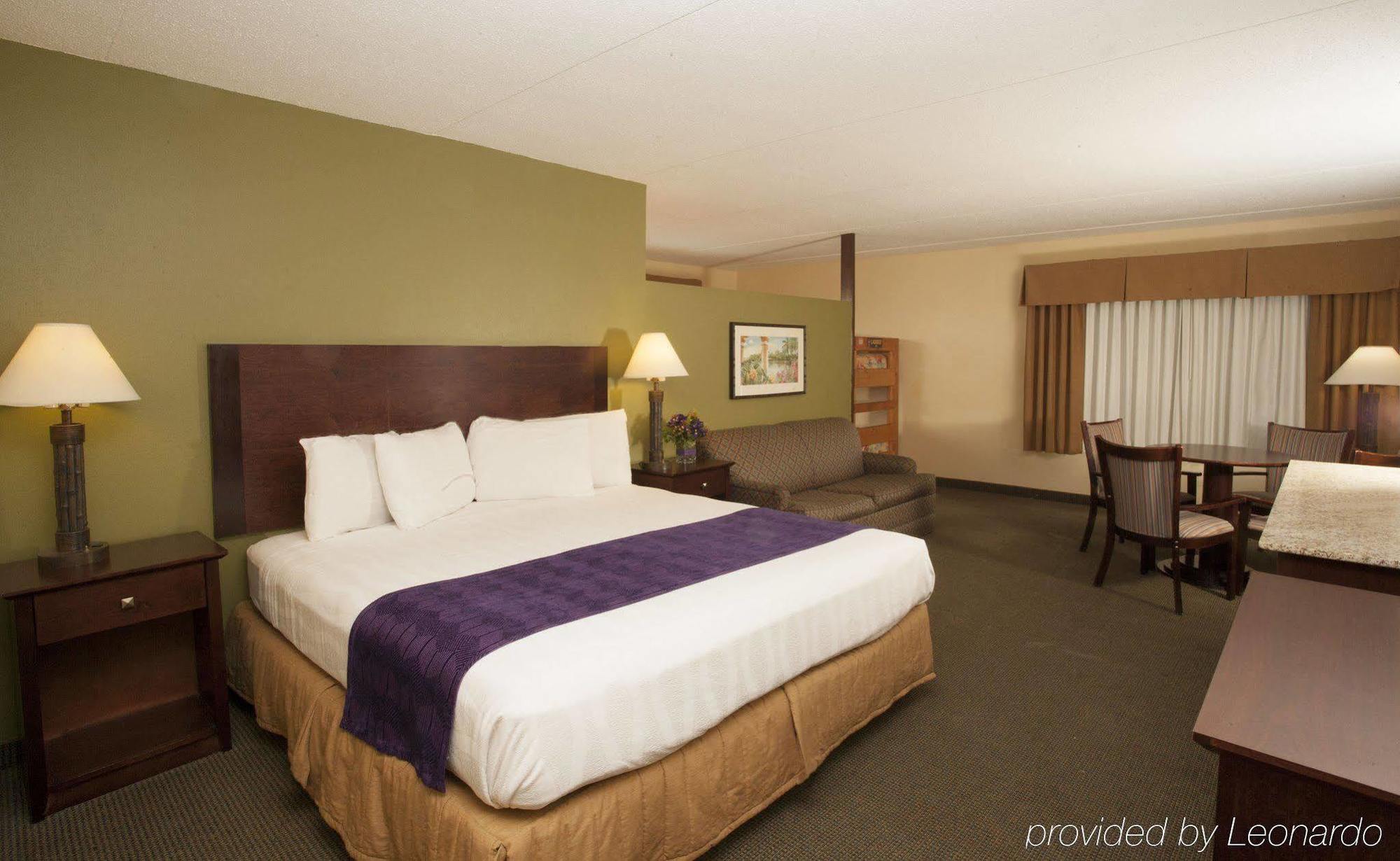 Edgewater Waterpark Hotel ดุลูท ภายนอก รูปภาพ